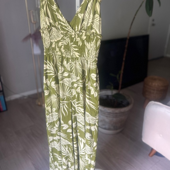 Patrons of Peace | Tropical Leaf Maxi Dress – Size S - Picture 1 of 3